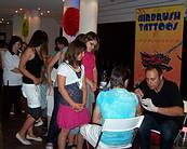 Airbrush-Tattoos in Action