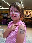 Airbrush-Tattoos mit Kinderschminken